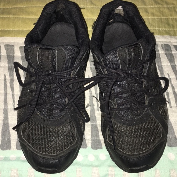 new balance non slip shoes for restaurants